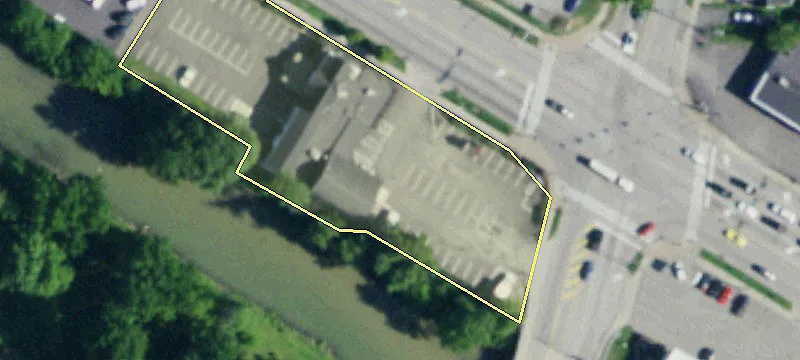 207 Main St