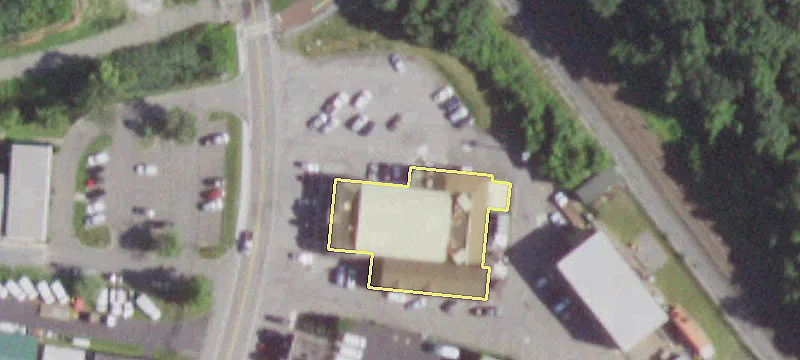 570 Main St