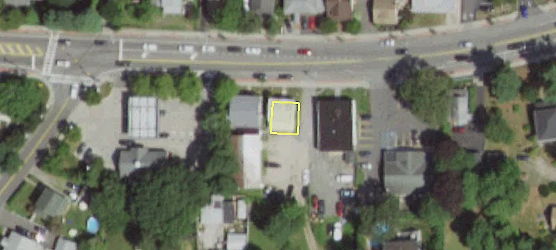 130-132 Pulaski Rd