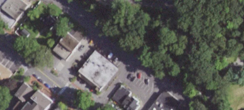 73 Westchester Ave