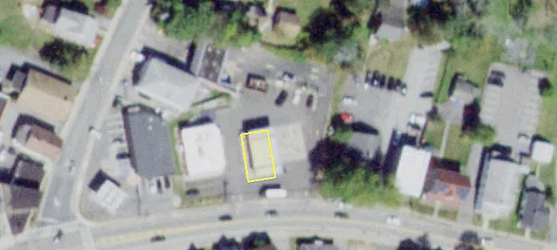 32 Main St