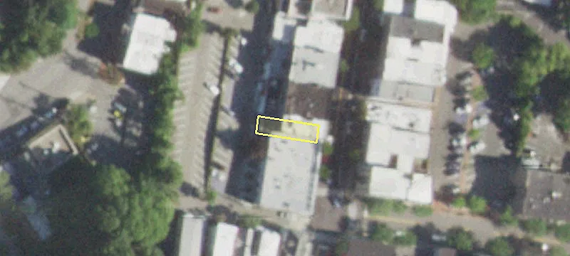 535 Warburton Ave