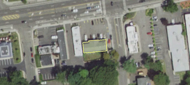 1342 Middle Country Rd
