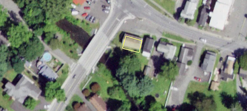 400 Main Ave