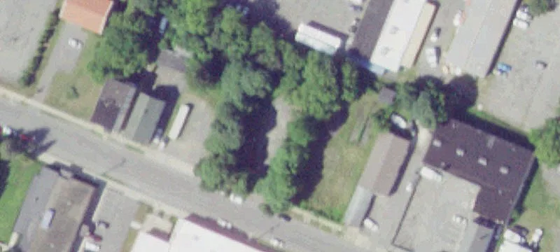 627 Elizabeth St
