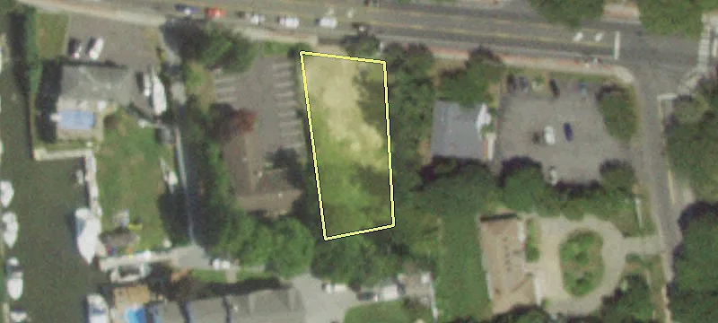 722 Montauk Hwy
