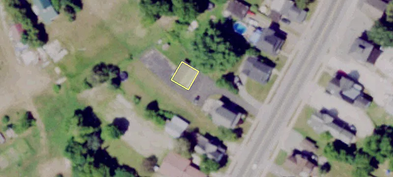 176 180th W Main St