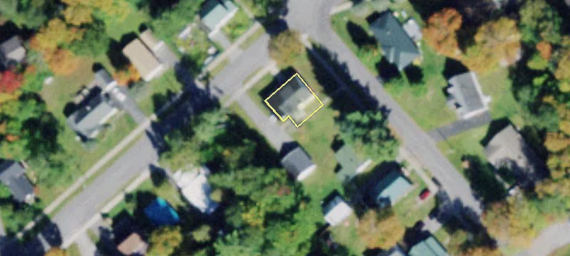 128 Fern Ave