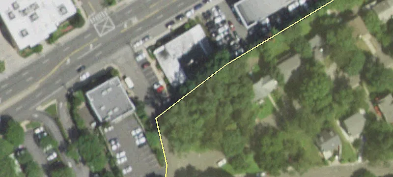 660 Northern Blvd