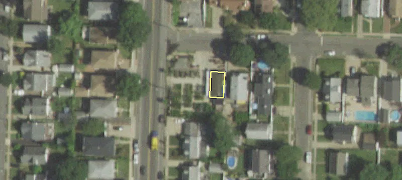 124 Nassau Blvd