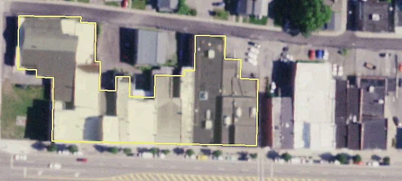 48 Main St