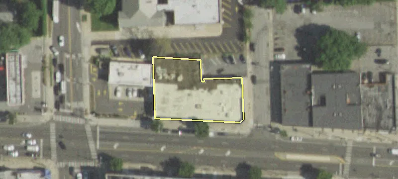 116 Hempstead Tpke, Unit 130