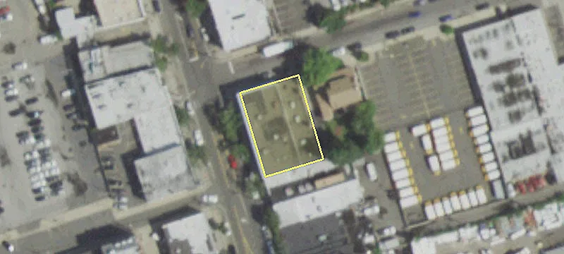 28 Merrick Ave, Unit 36