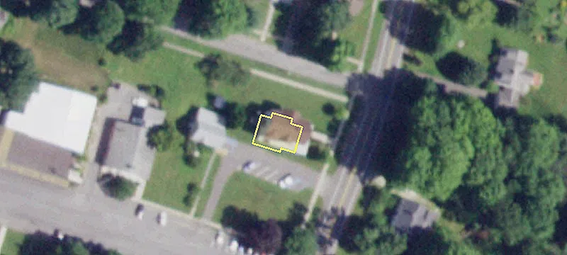 19 Maple Ave