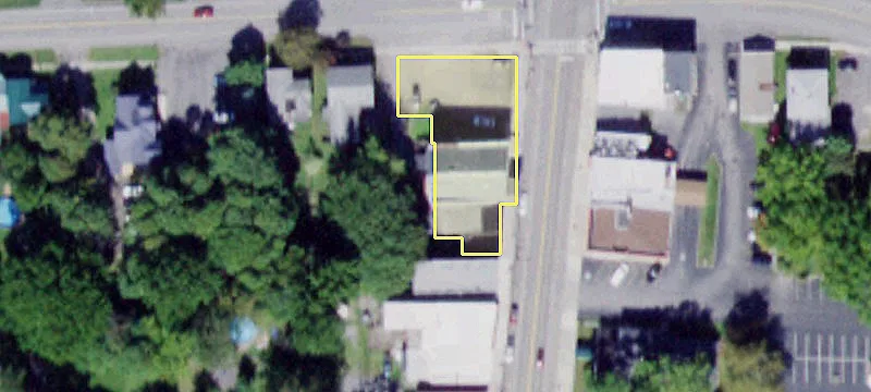 7192 Main St
