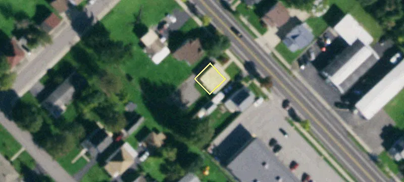 121 Main St