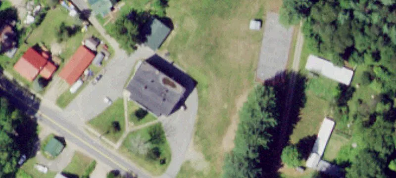 12012 Woodhull Rd