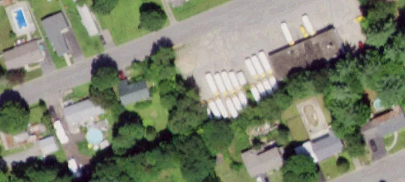 10 Ash St