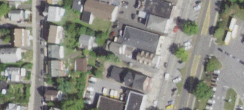 433 Main St