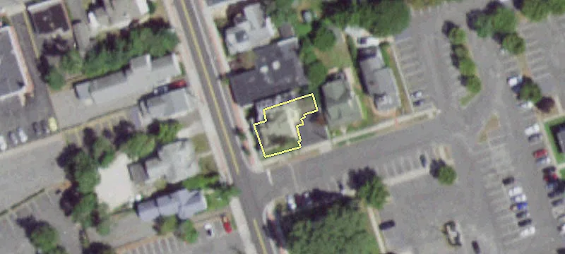 206 Roanoke Ave
