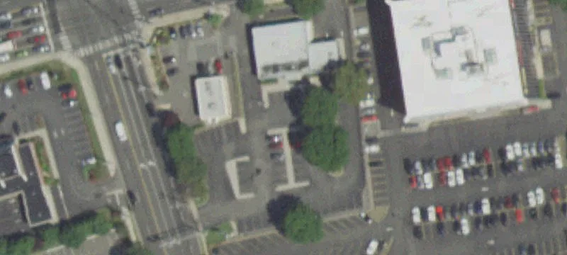 1622 Hempstead Tpke