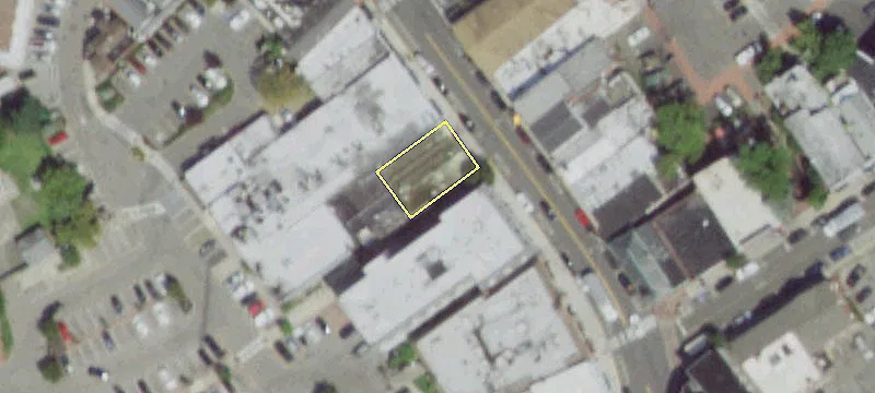 142 Main St