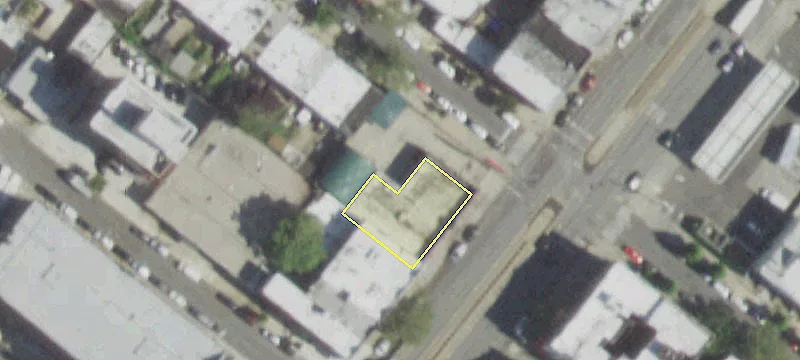 864 4th Ave
