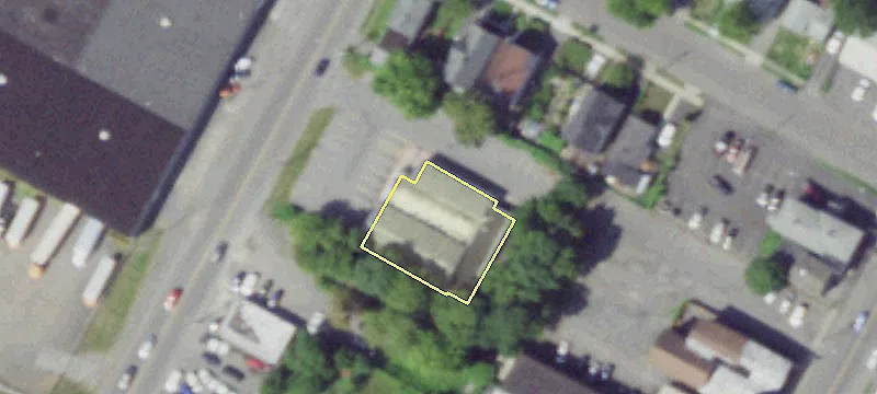 520-28 Hiawatha E Blvd