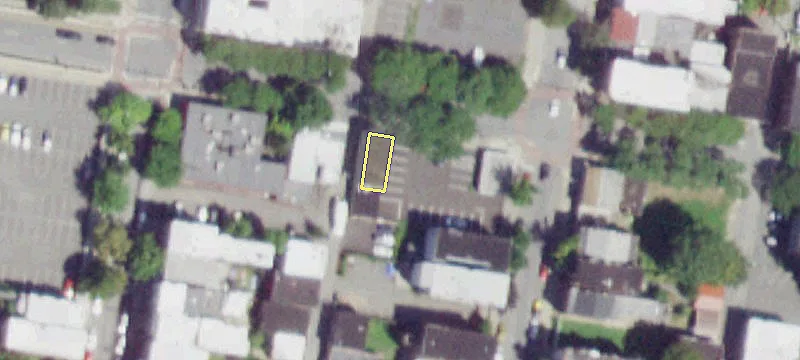 86 Fry St
