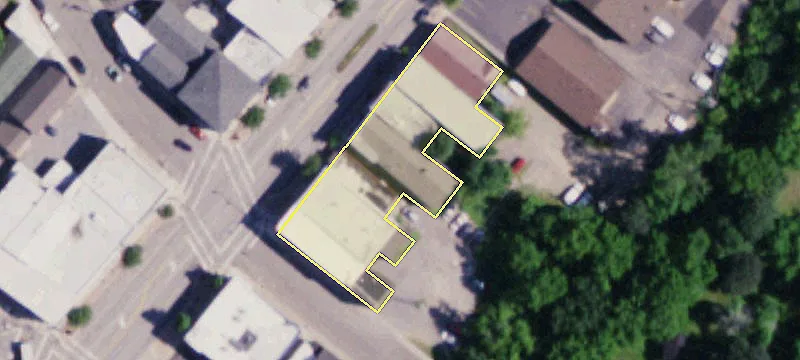 10 Main N St