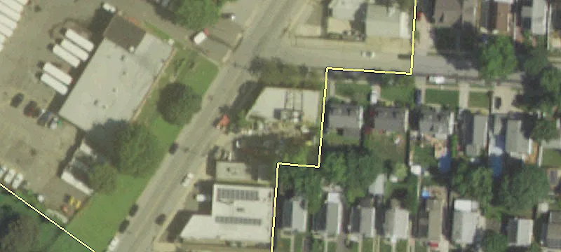 170 Cherry Vly Ave