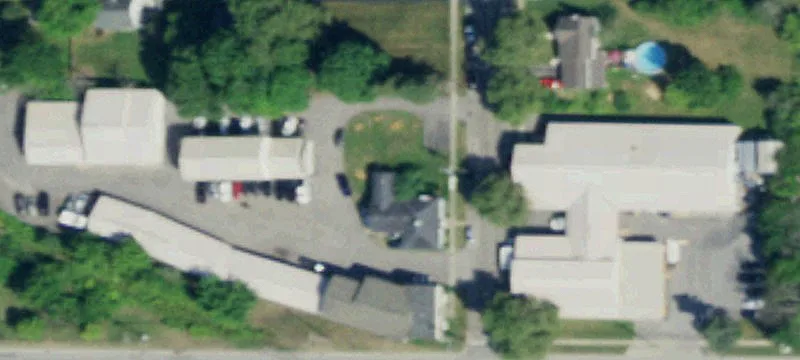 84 Davis St