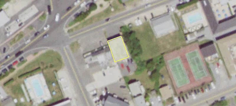 6 Elmwood Ave