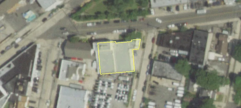 350 Hendrickson Ave