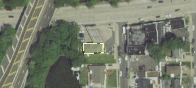 3736 Merrick Rd