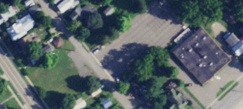 11 Maple St