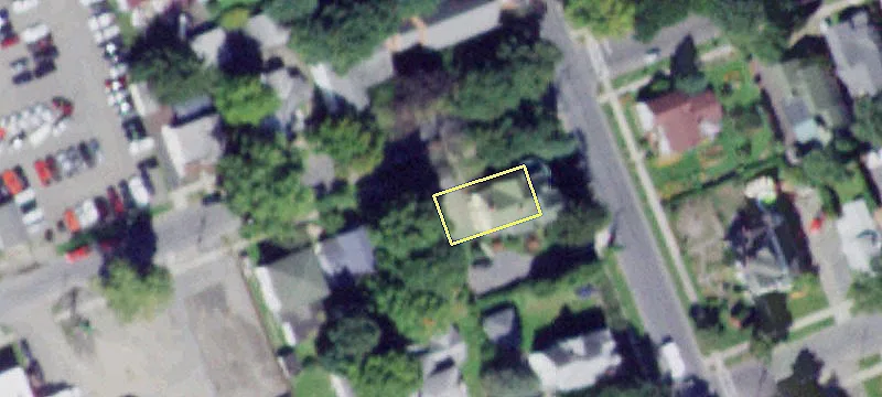 113 6th St