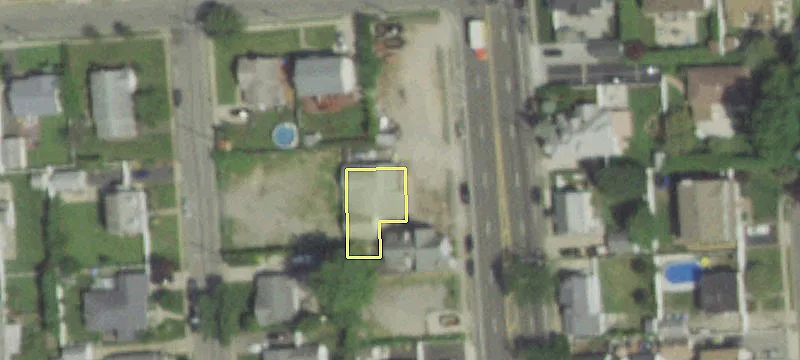 625 Stewart Ave