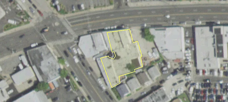 34 Merrick Rd, Unit 42