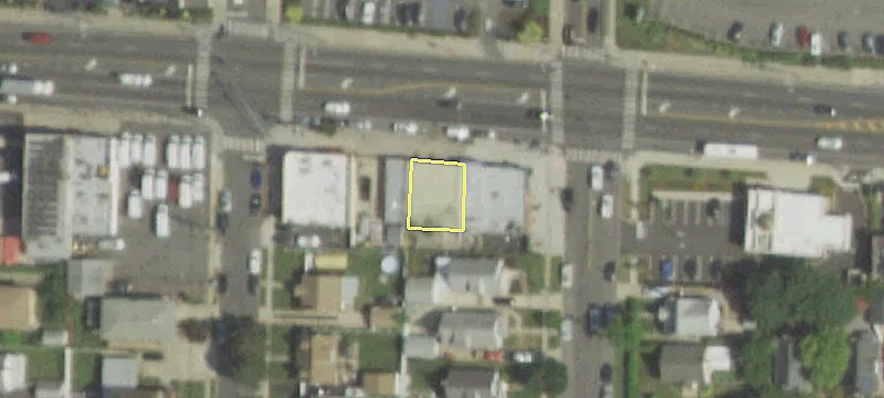 681-685 Hempstead Tpke