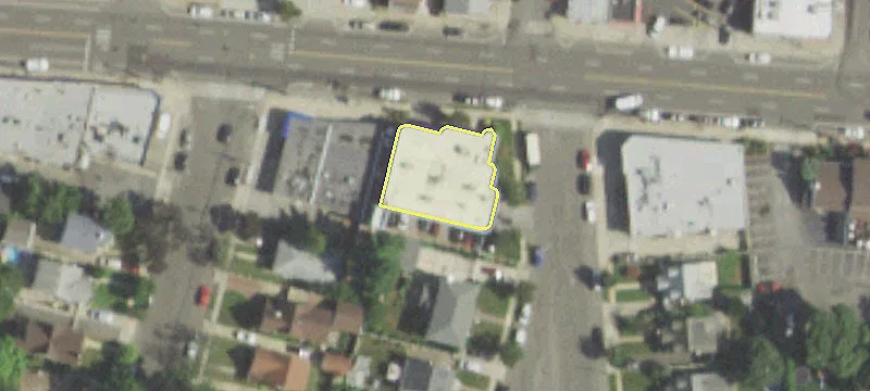 258 Merrick Rd