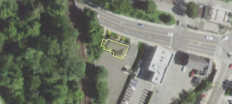 10 Marble Ave