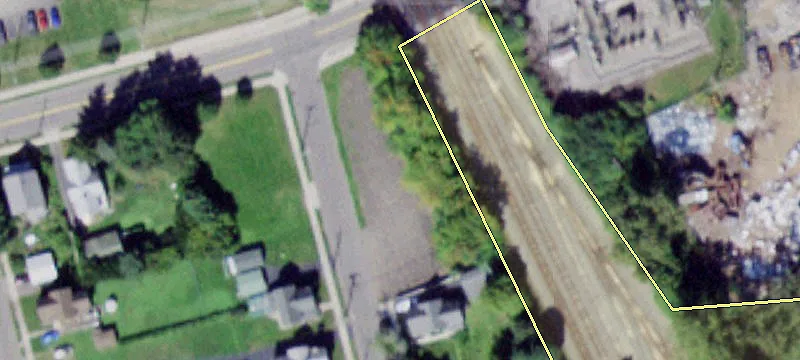 101 Woodlawn Ave