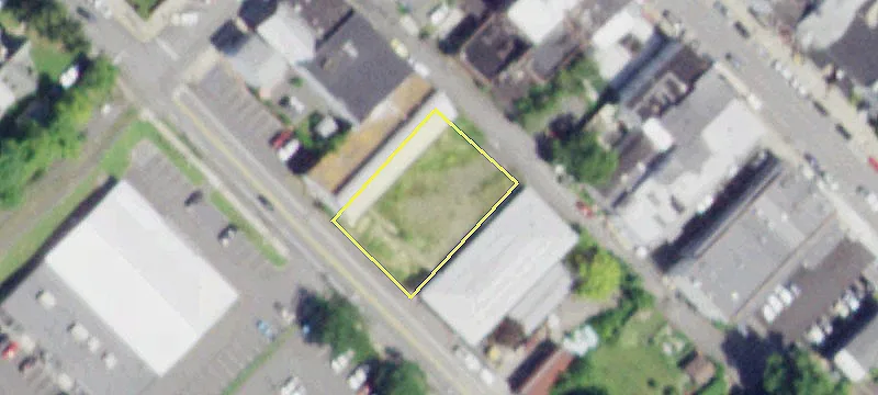 718-720 Un St