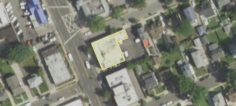 446 Willis Ave