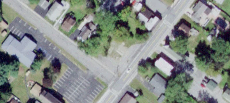 305 Homestead Ave