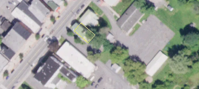 304 Main St