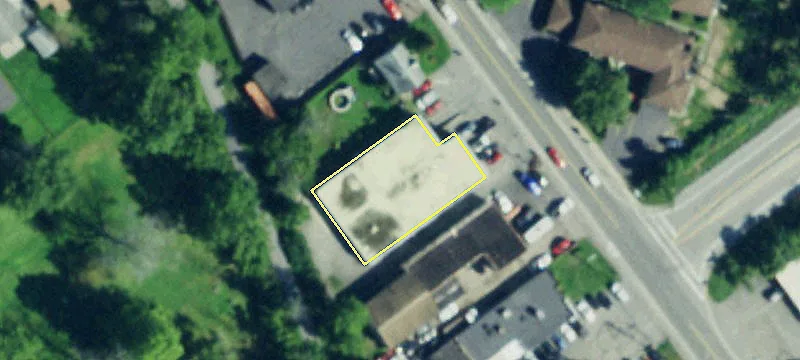 444 Young St