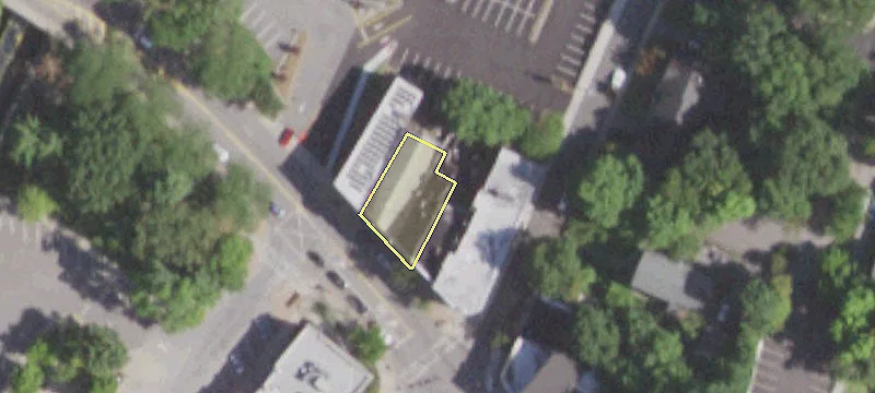 15 Main St