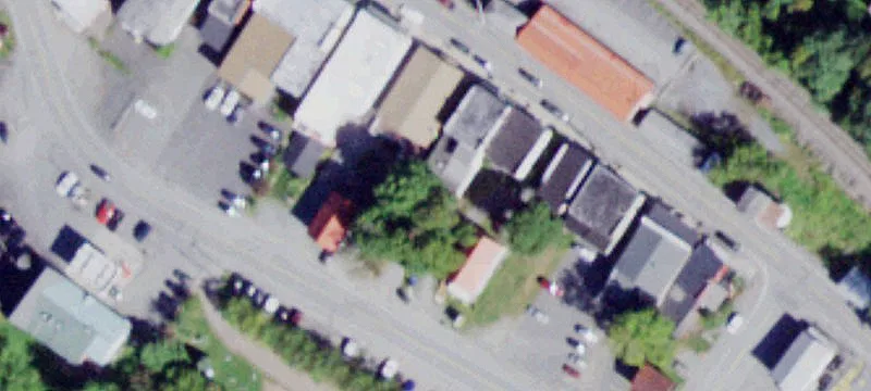 31 Lowr Main St